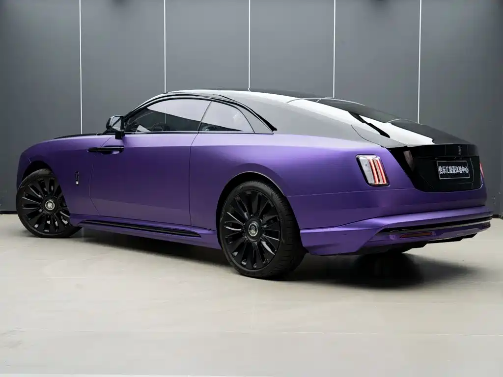 Rolls-Royce Phantom — миниатюра 8