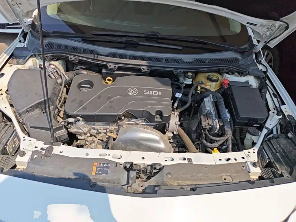 Buick Verano — миниатюра 20