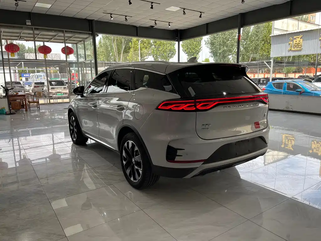 BYD Tang New Energy — миниатюра 7