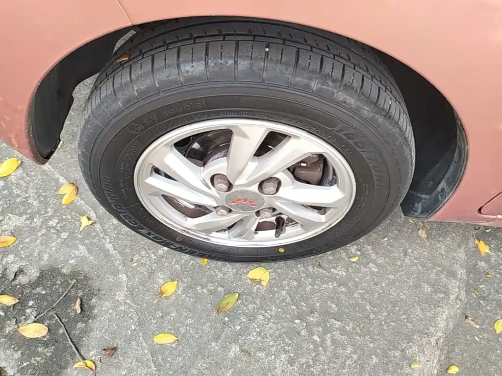 Wuling MINIEV — миниатюра 23