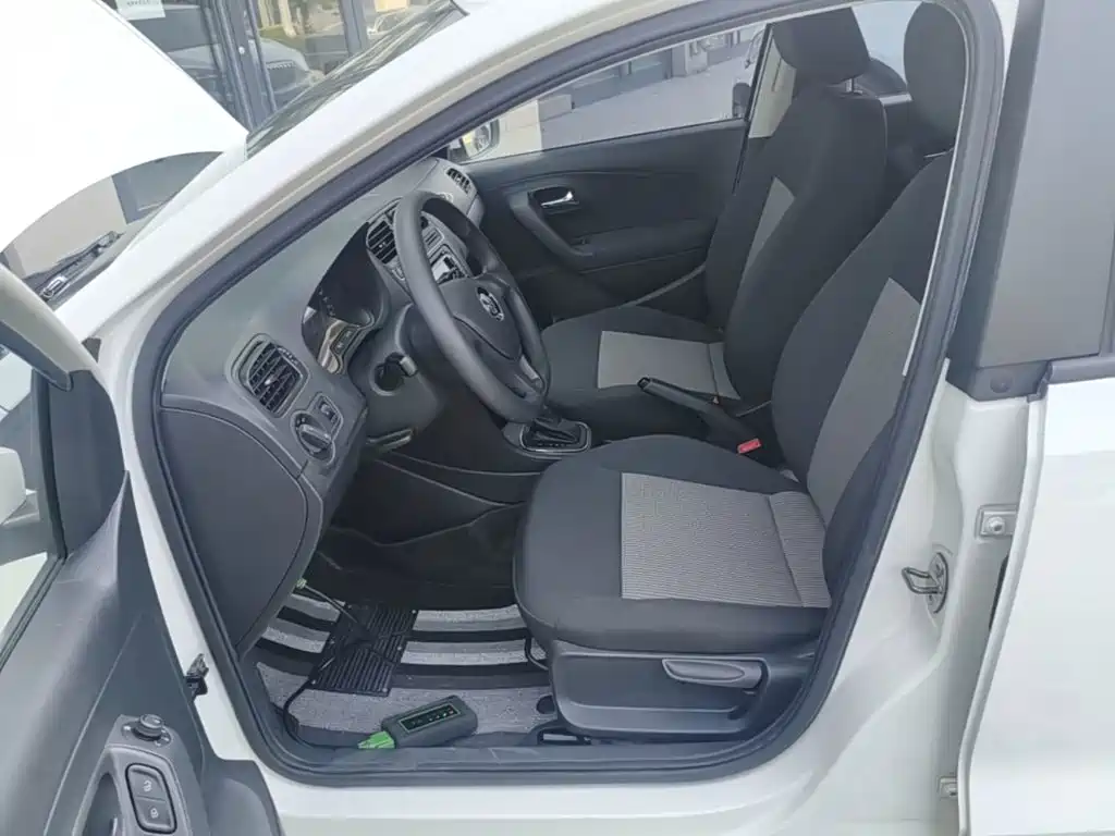 Volkswagen Polo — миниатюра 15