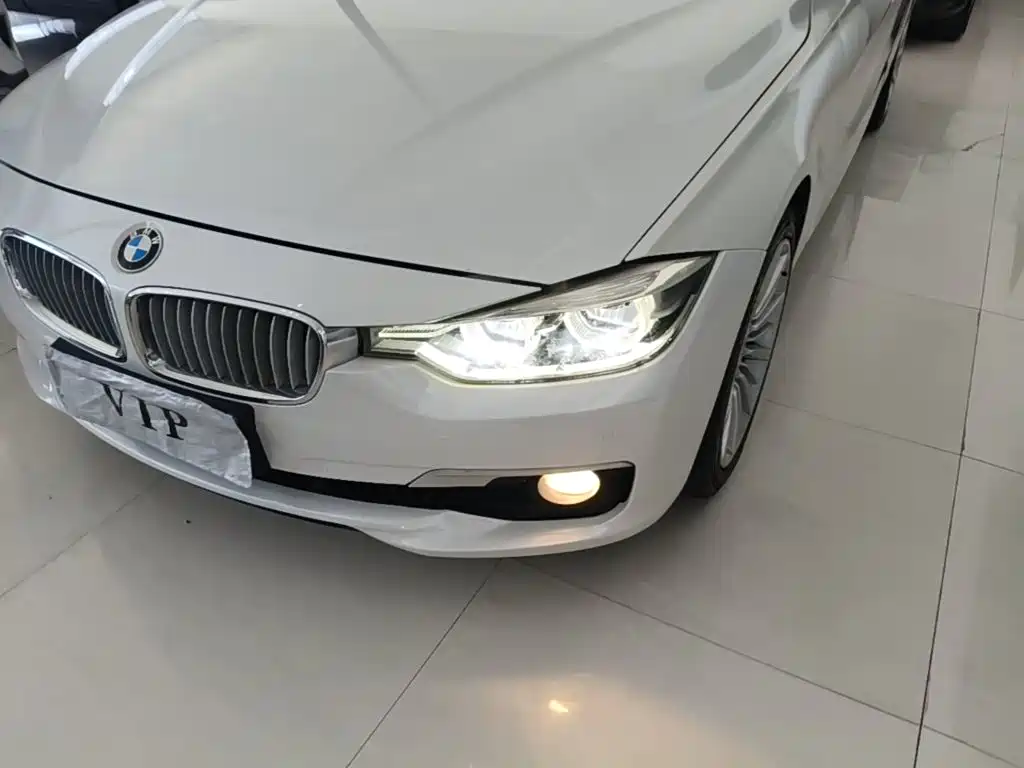 BMW 3 Series — миниатюра 24