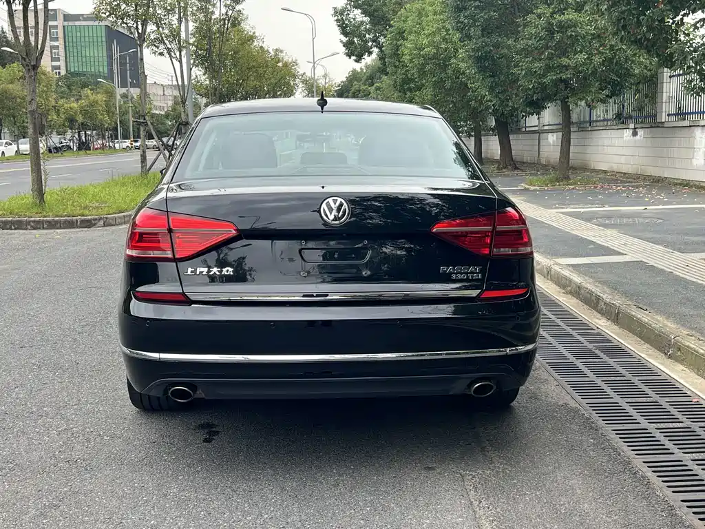 Volkswagen Passat — миниатюра 6