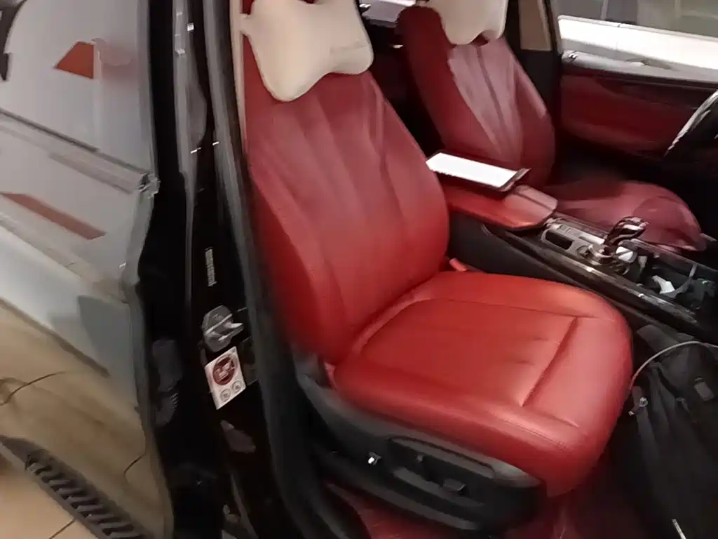 BMW X5 (Import) — миниатюра 25
