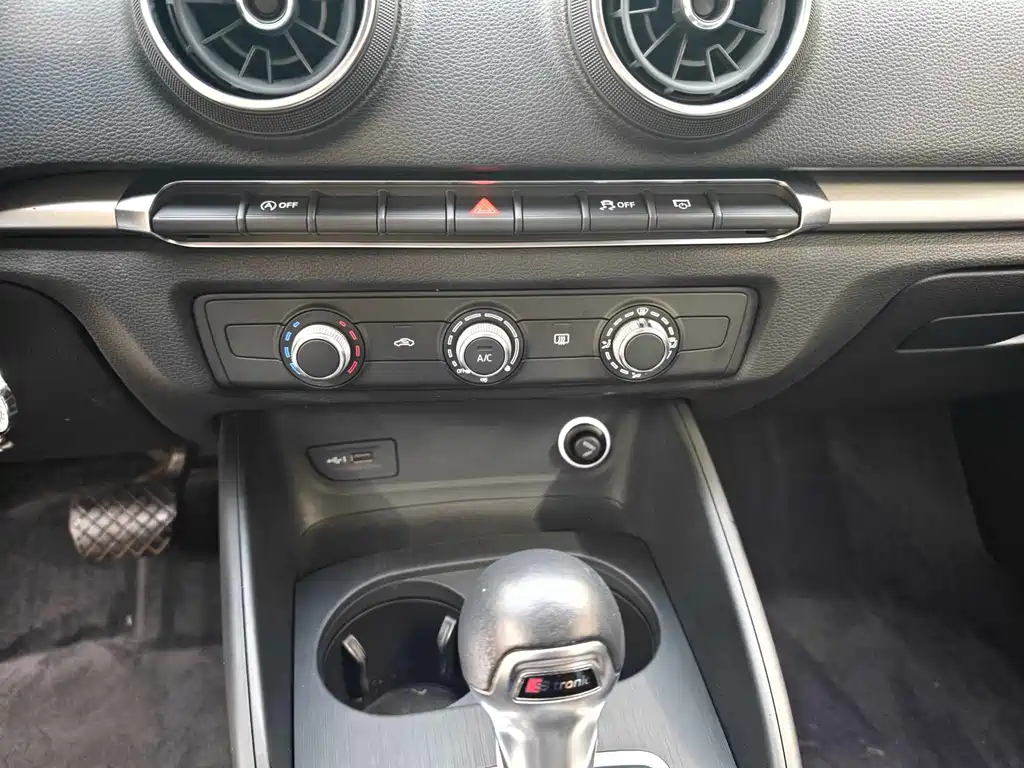 Audi A3 — миниатюра 10
