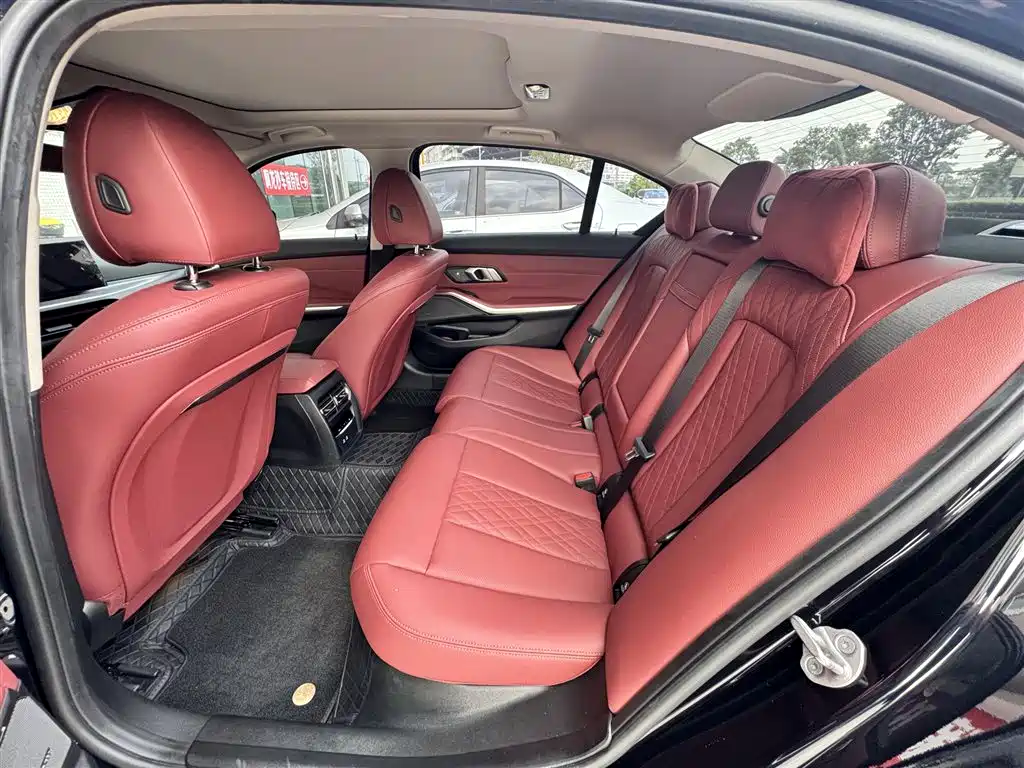 BMW 3 Series — миниатюра 5