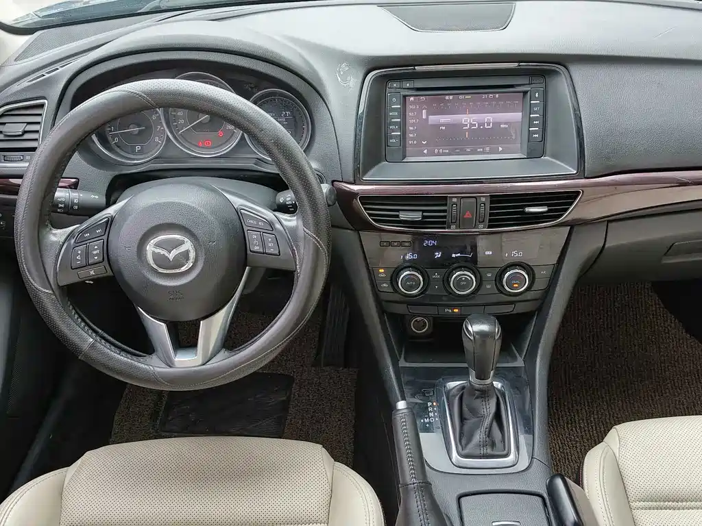Mazda Atenza — миниатюра 10
