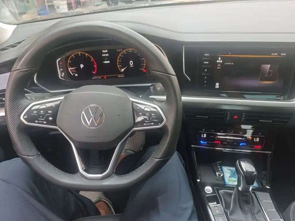 Volkswagen Passat — миниатюра 10