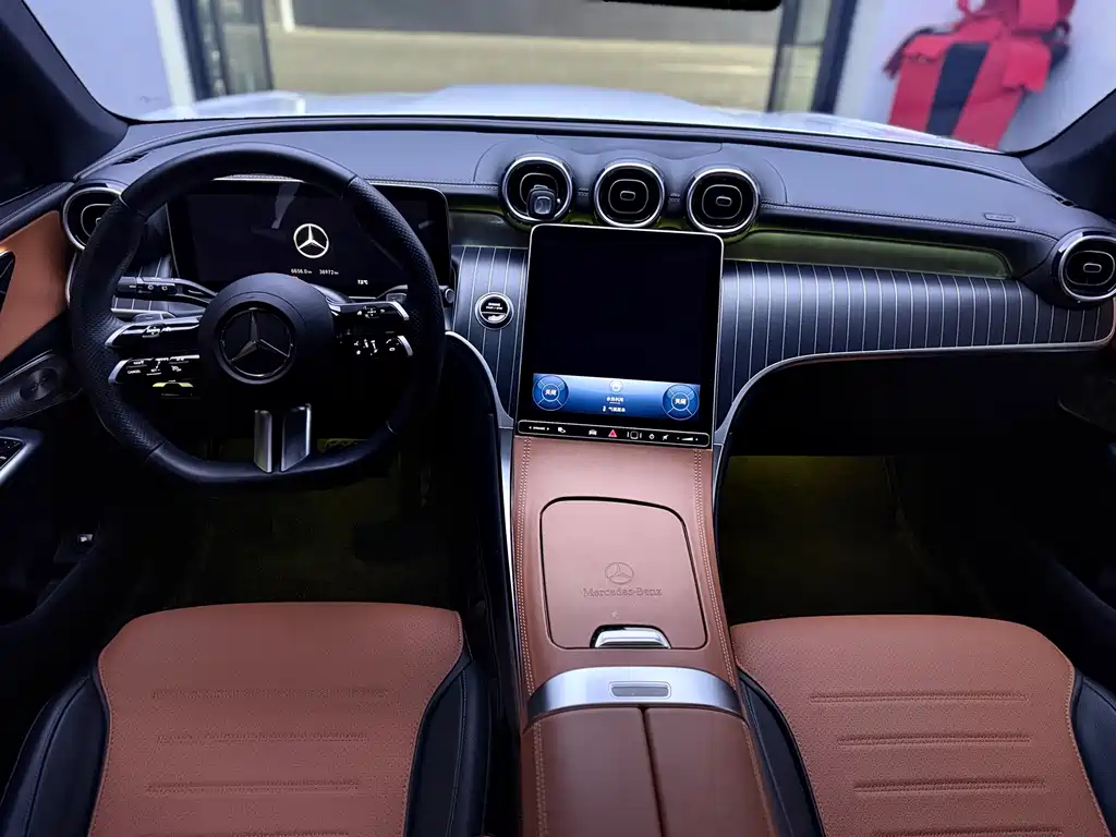 Mercedes-Benz GLC — миниатюра 7