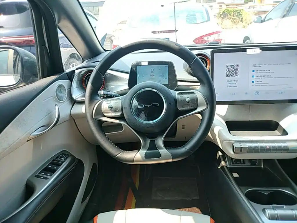 BYD Dolphin — миниатюра 11