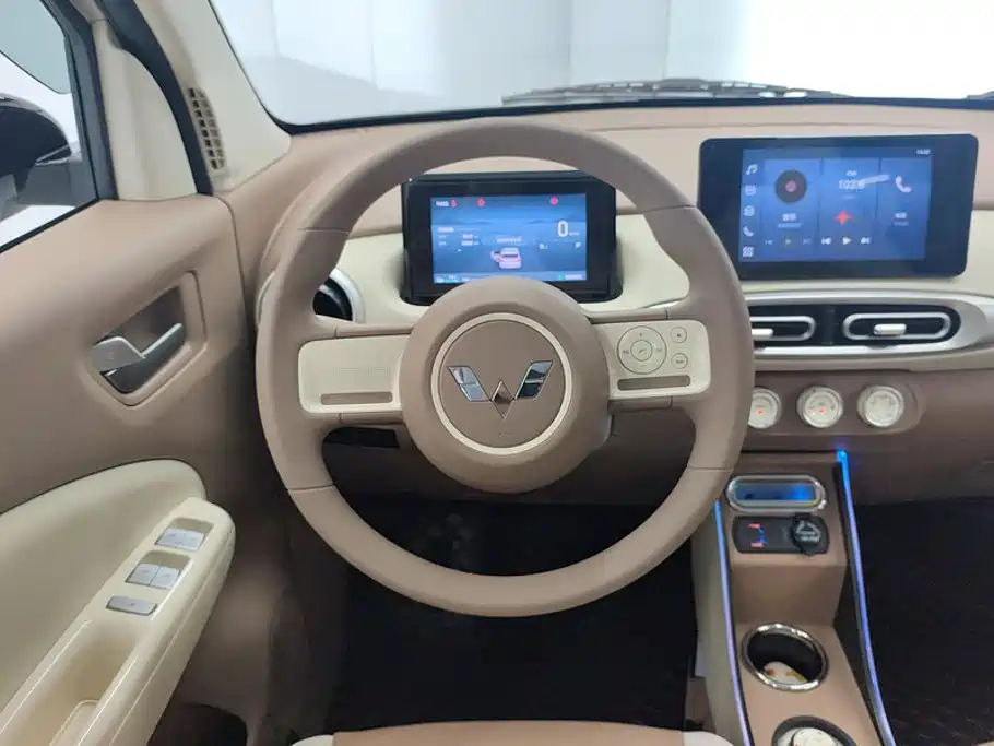Wuling MINIEV — миниатюра 15