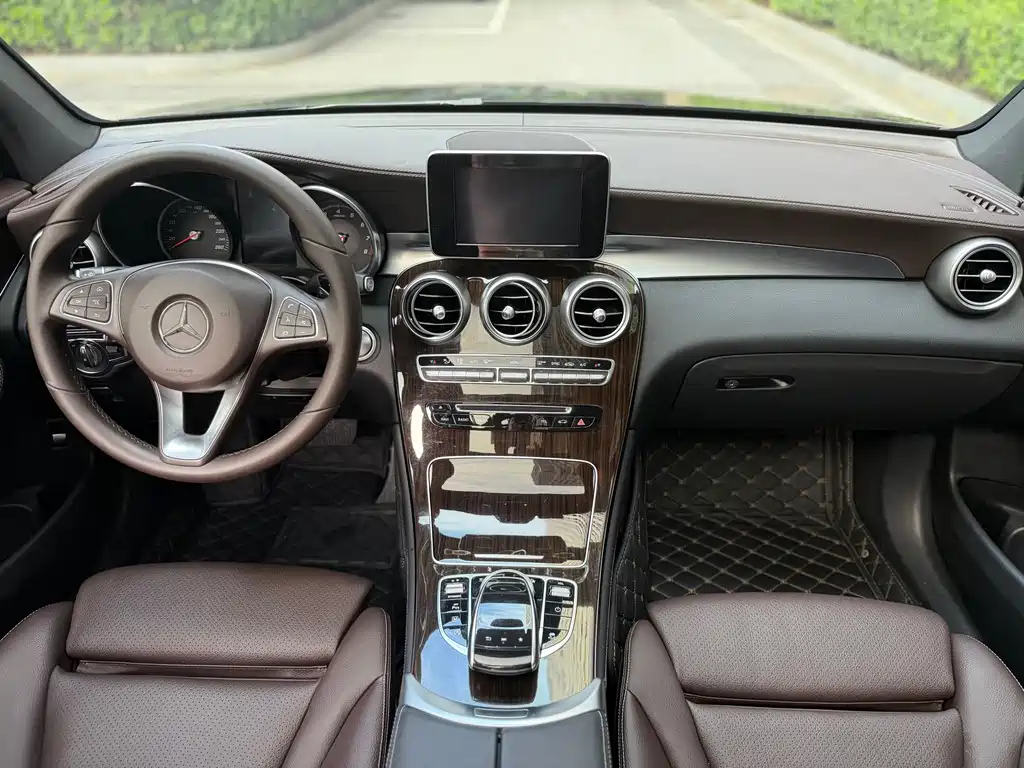 Mercedes-Benz GLC — миниатюра 5