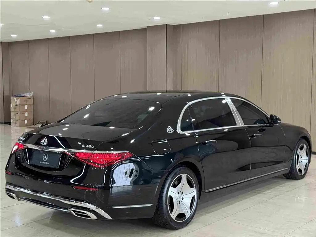 Mercedes-Benz S-Class — миниатюра 6