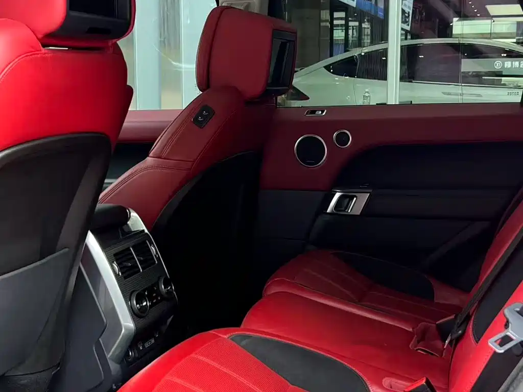 Land Rover Range Rover Sport 2018 3.0 SC V6 HSE DYNAMIC