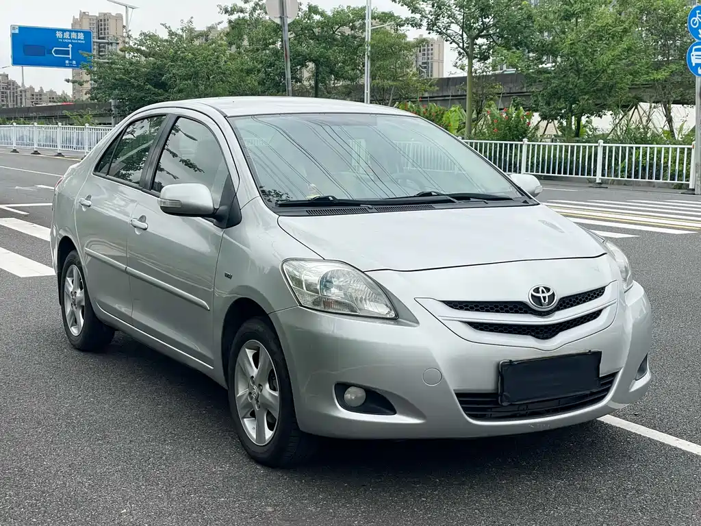 Toyota Vios — миниатюра 4
