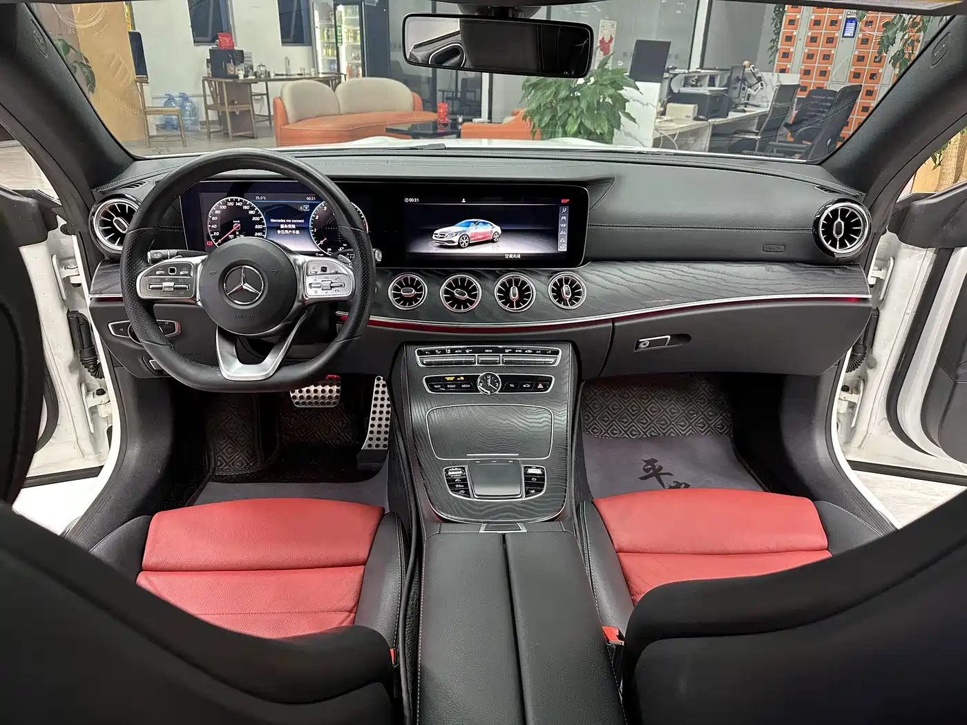 Mercedes-Benz E-Class (Import)