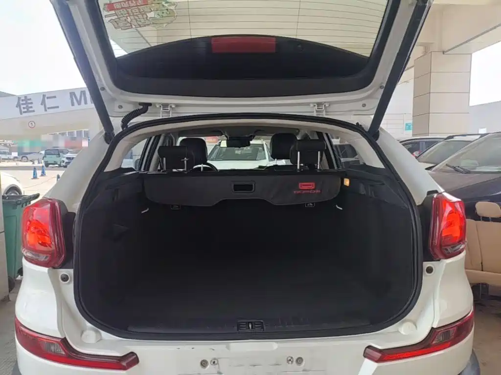 Qoros Qoros 5 — миниатюра 19
