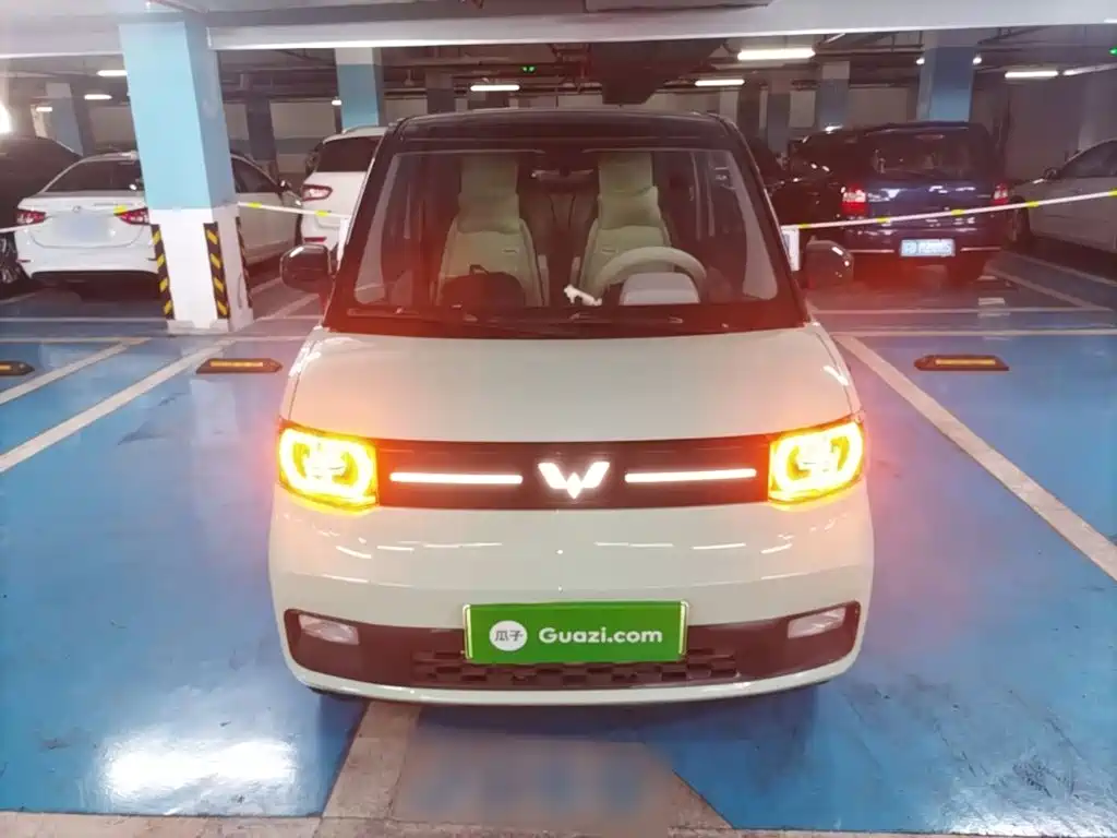 Wuling MINIEV — миниатюра 3
