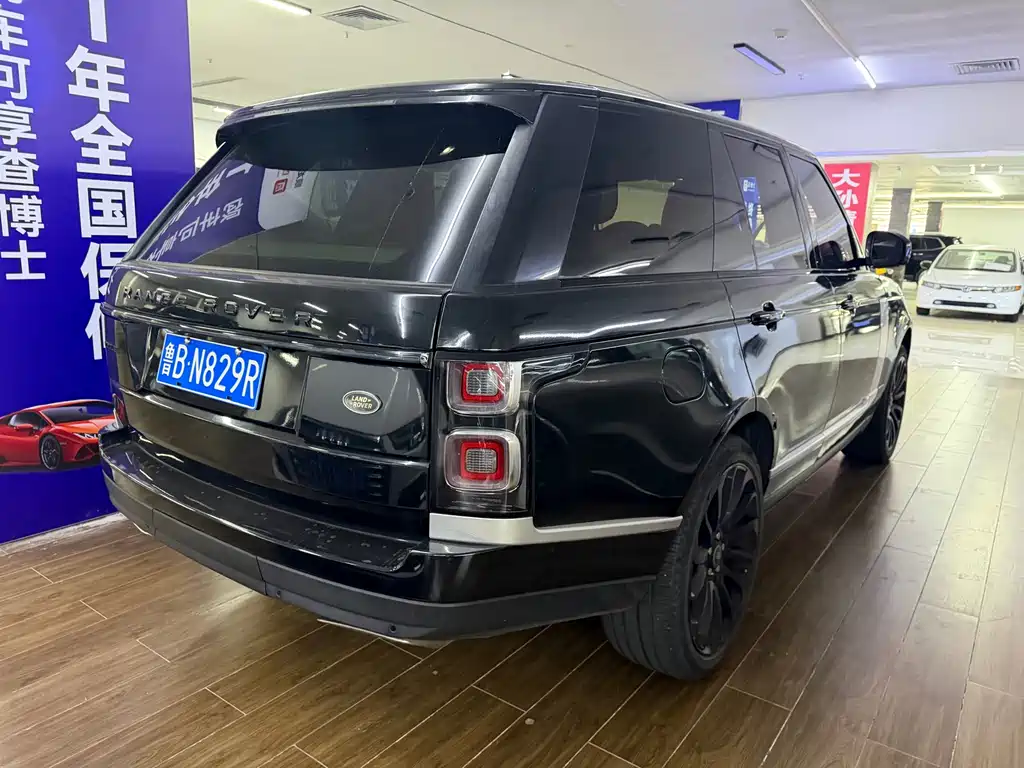 Land Rover Range Rover — миниатюра 10