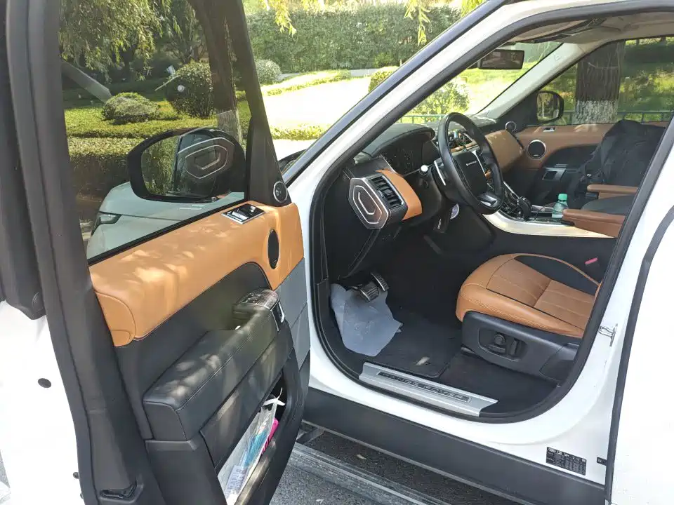 Land Rover Sport — миниатюра 5