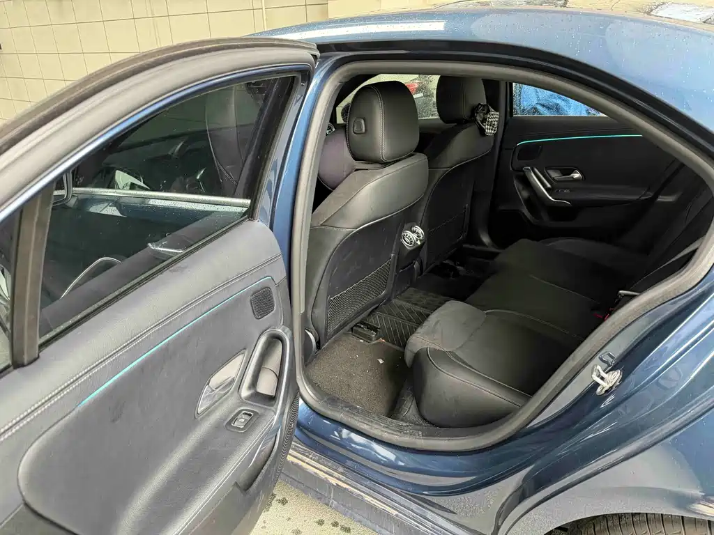 Mercedes-Benz A-Class — миниатюра 14