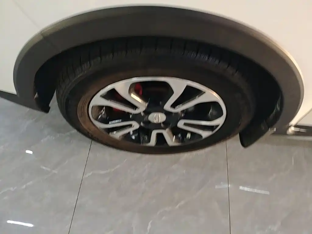 Geely Vision X3 — миниатюра 23