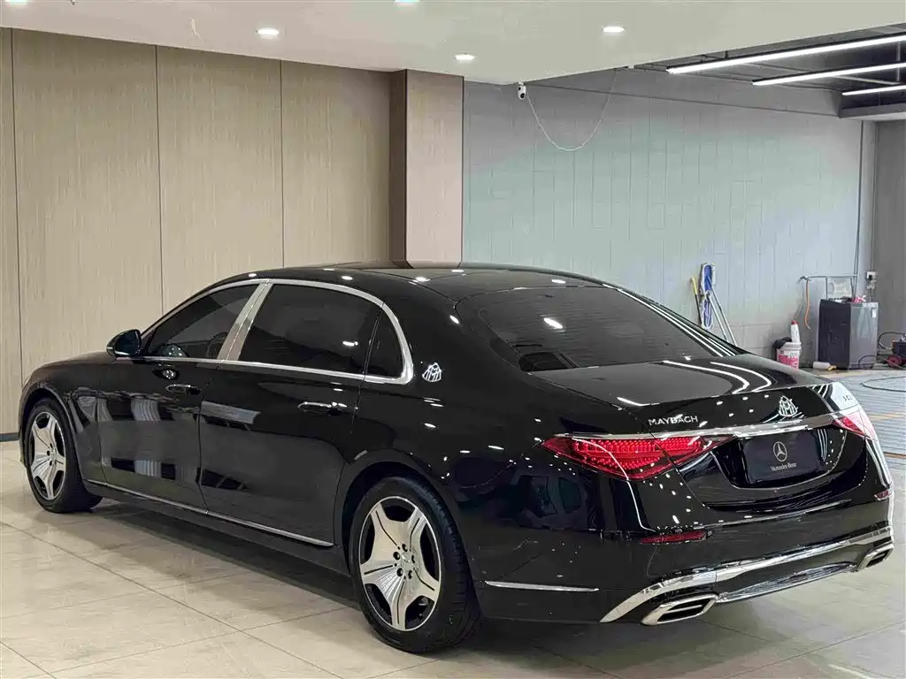 Mercedes-Benz S-Class — миниатюра 8