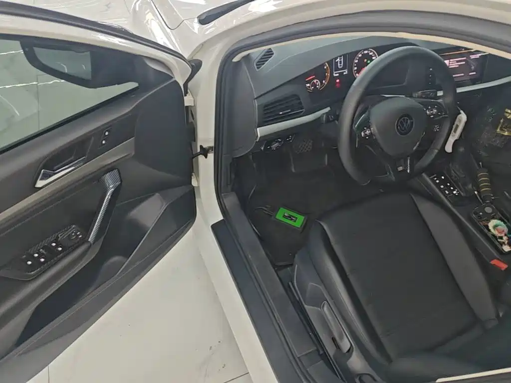 Volkswagen Lavida — миниатюра 16