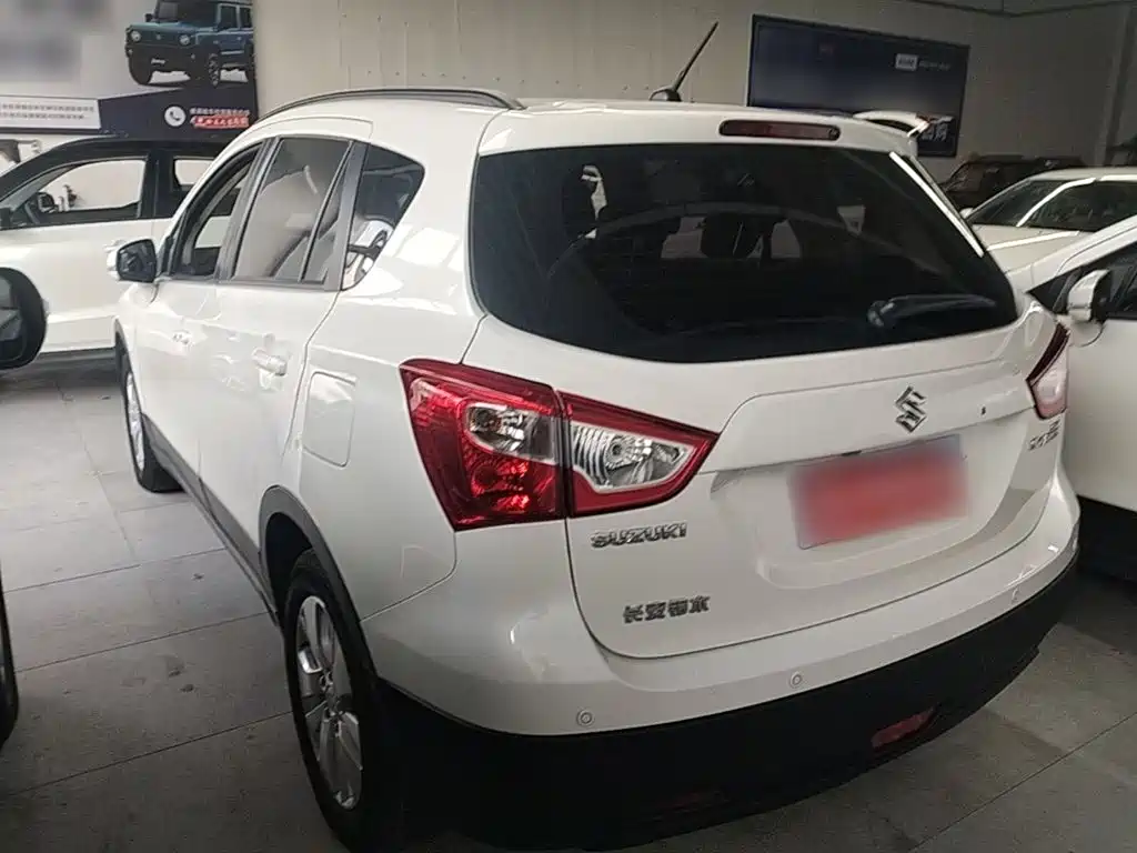 Suzuki S-Cross — миниатюра 5