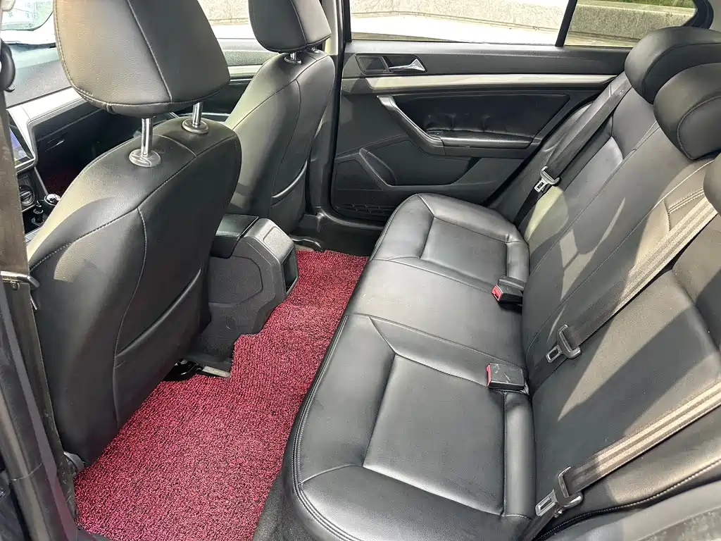 Volkswagen Lavida — миниатюра 12