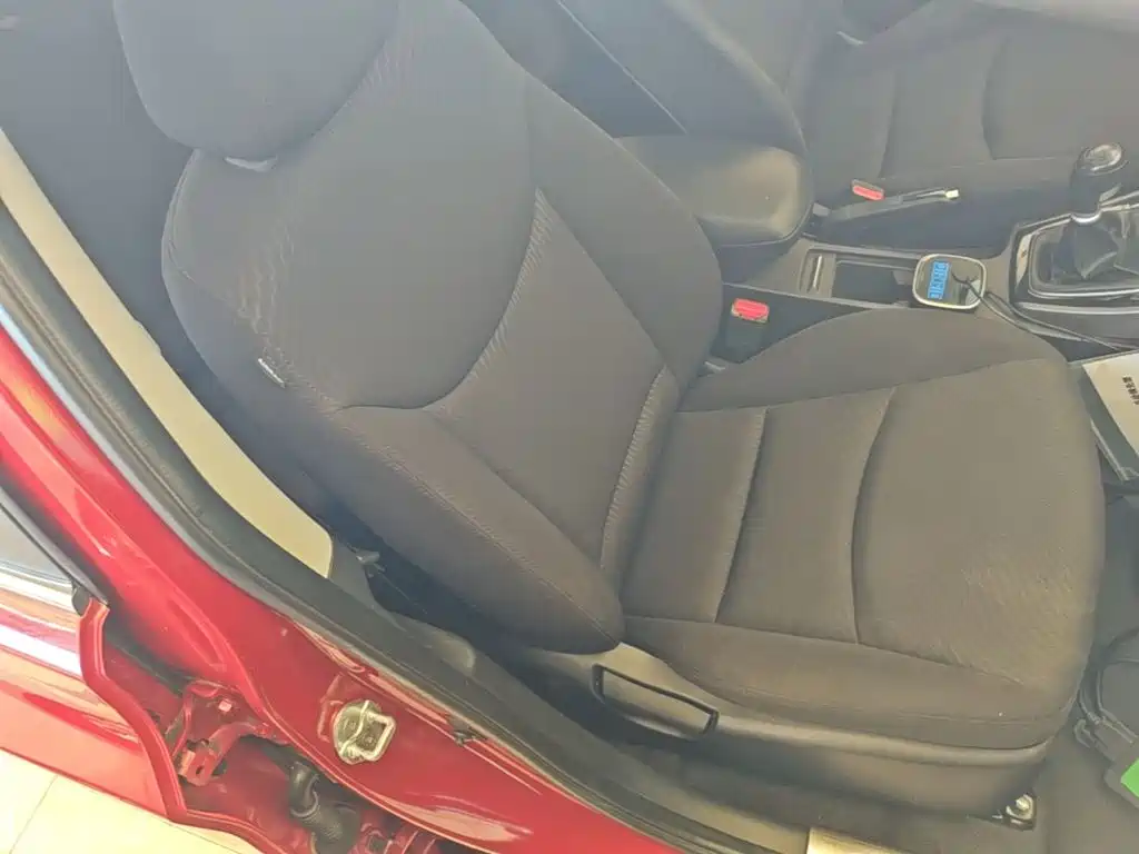 Hyundai Elantra Langdong — миниатюра 25