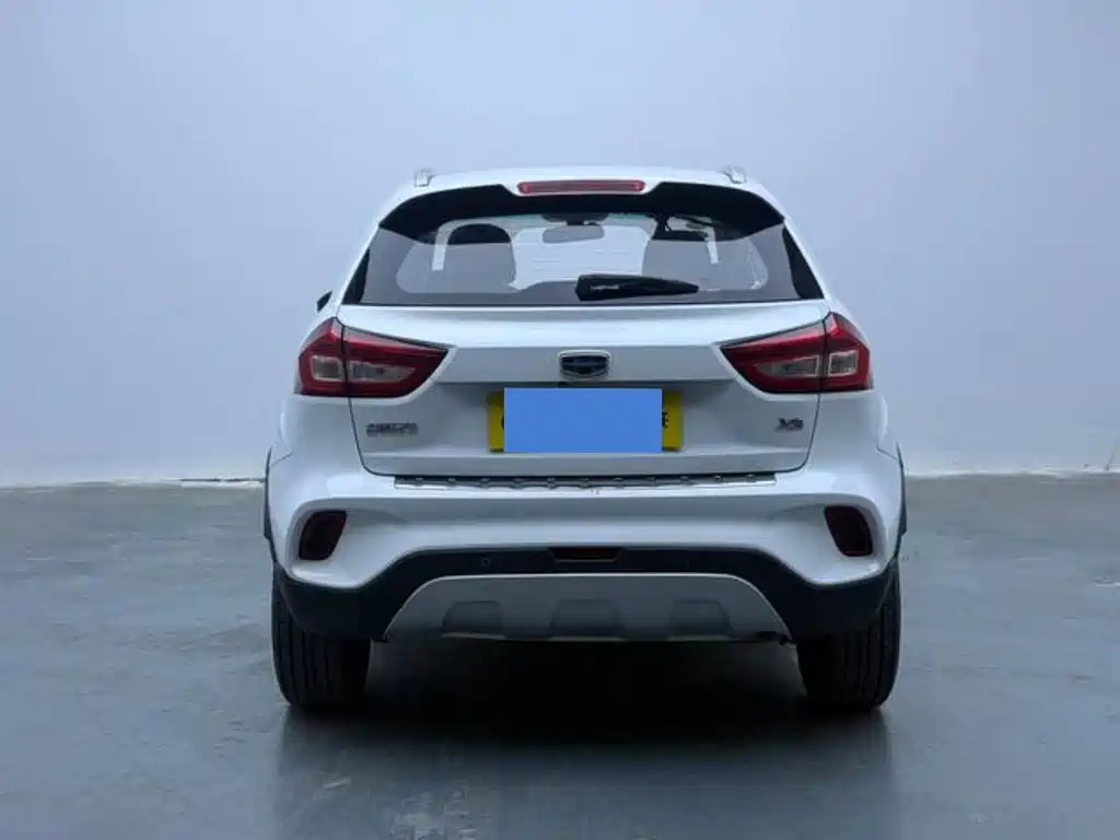 Geely Vision X3 — миниатюра 4