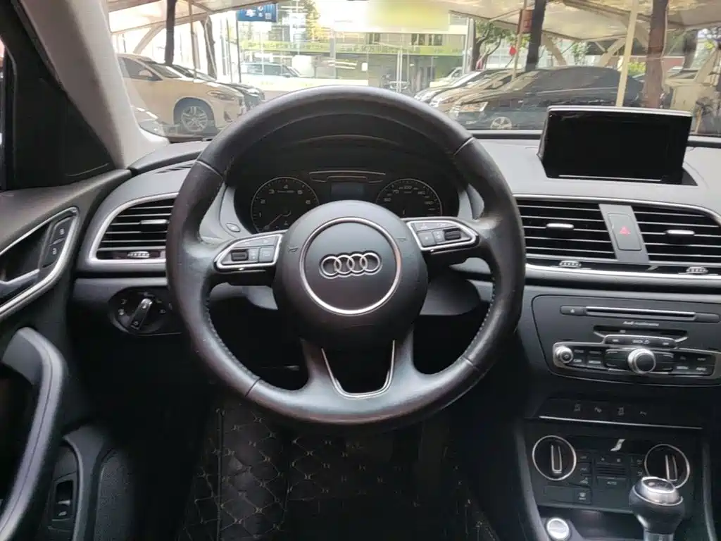 Audi Q3 — миниатюра 11