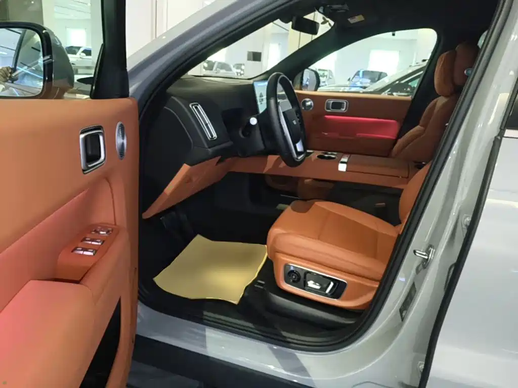 Li Auto Li L9 — миниатюра 16