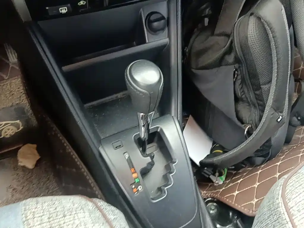 Toyota Yaris L — миниатюра 14