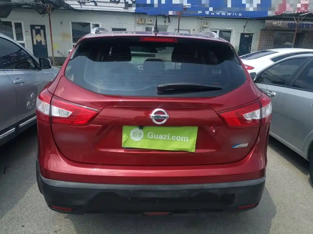 Nissan Qashqai — миниатюра 6