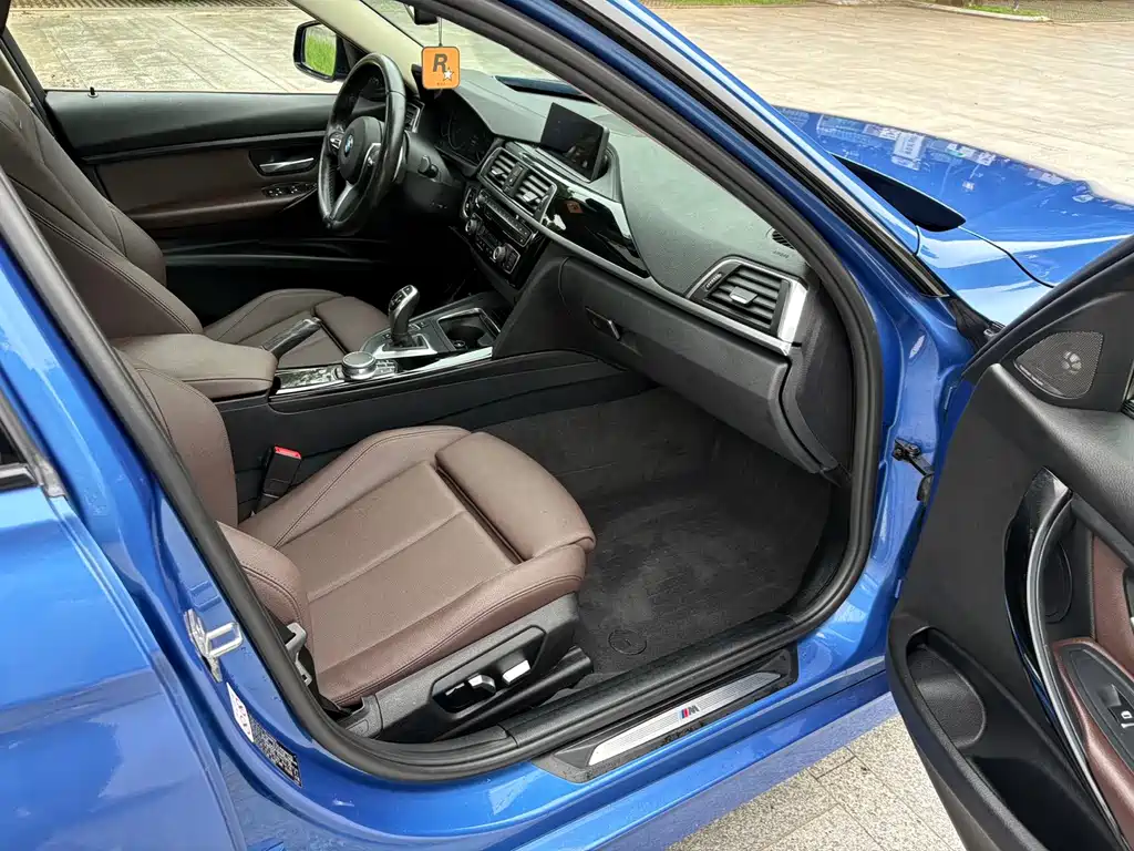 BMW 3 Series — миниатюра 7