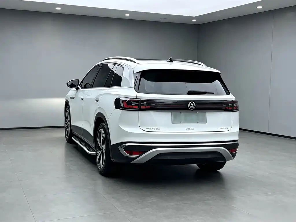 Volkswagen ID.6 Crozz — миниатюра 8