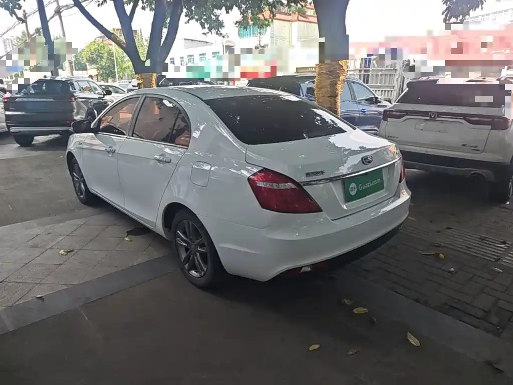 Geely Emgrand — миниатюра 5