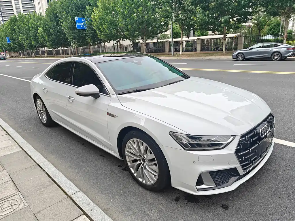 Audi A7L — миниатюра 3