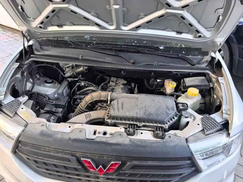Wuling Hongguang V — миниатюра 16