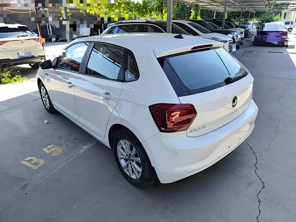 Volkswagen Polo — миниатюра 5