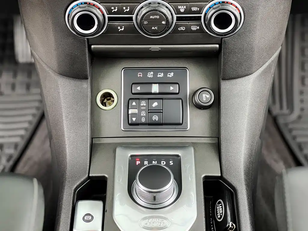 Land Rover Discovery — миниатюра 17