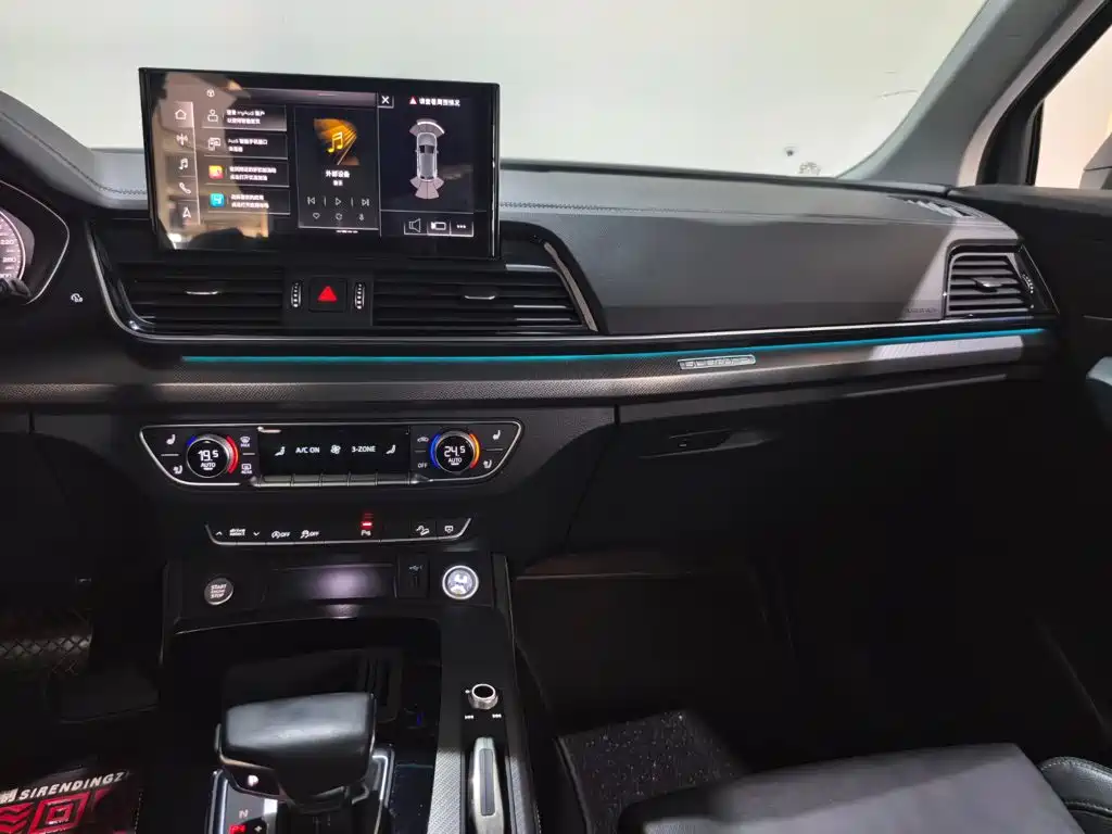 Audi Q5L — миниатюра 12