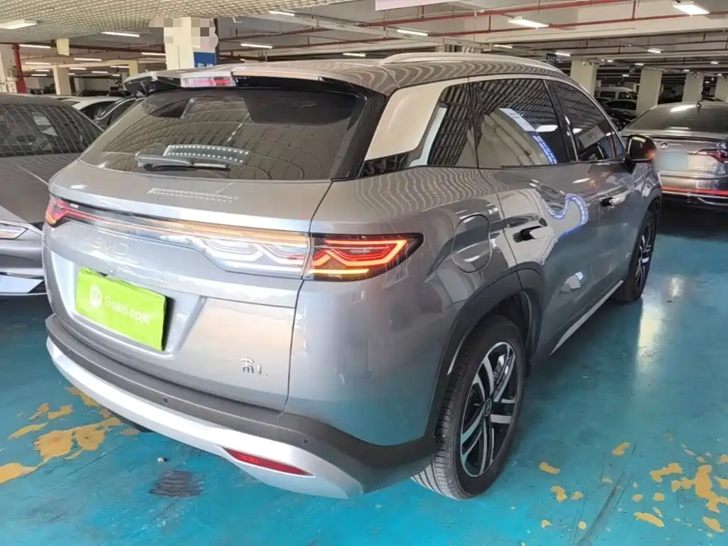 BYD L DM-i — миниатюра 7