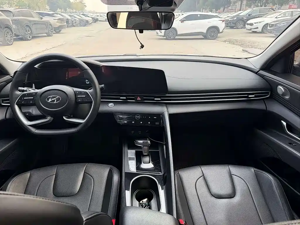 Hyundai Elantra 2021 1.5L CVT GLS Lead
