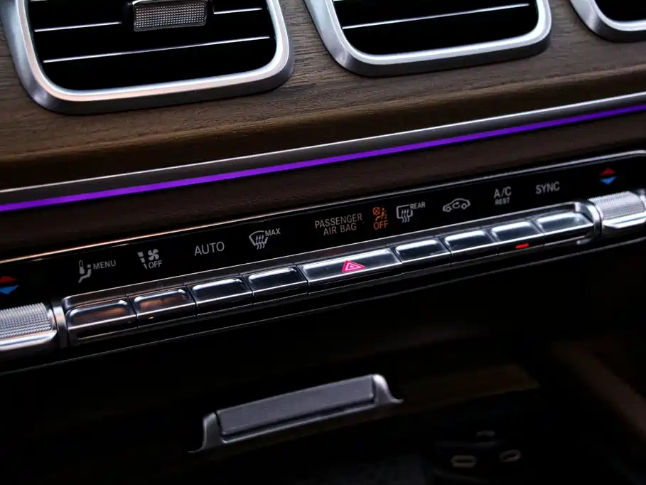Mercedes-Benz GLS — миниатюра 9