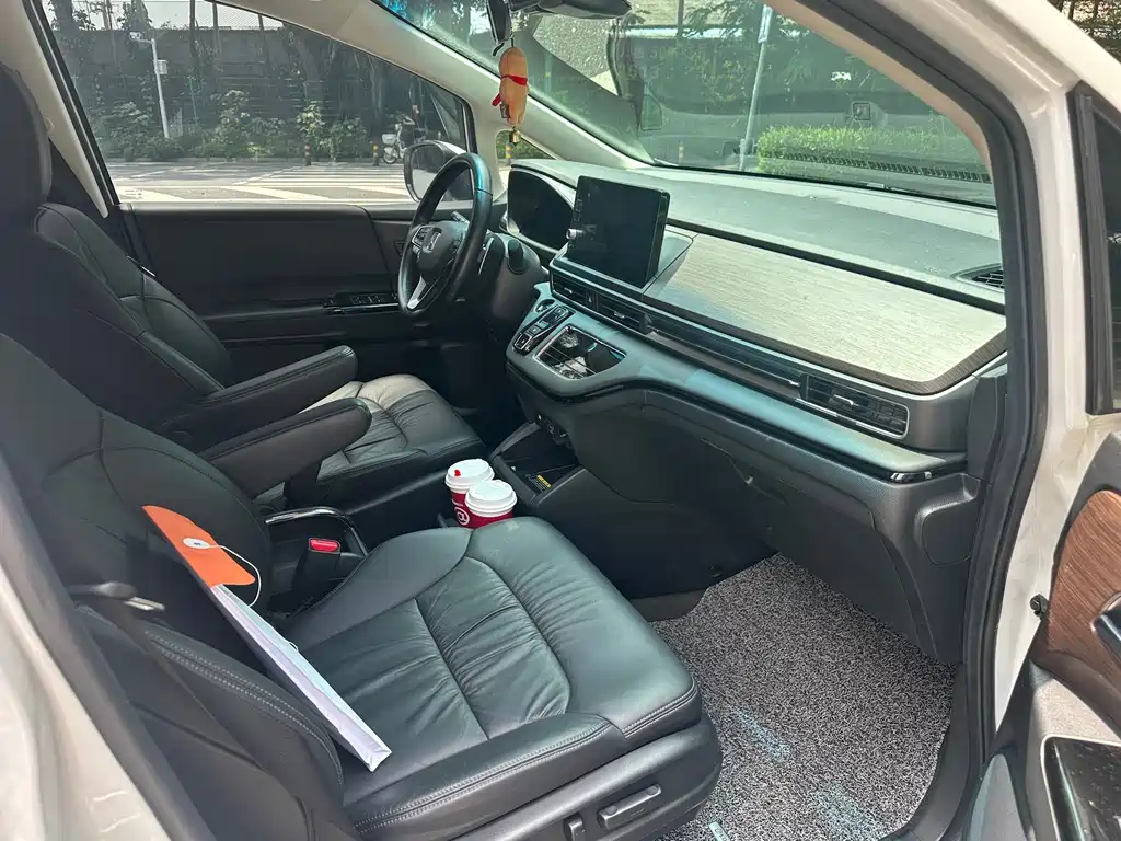 Honda Odyssey — миниатюра 2
