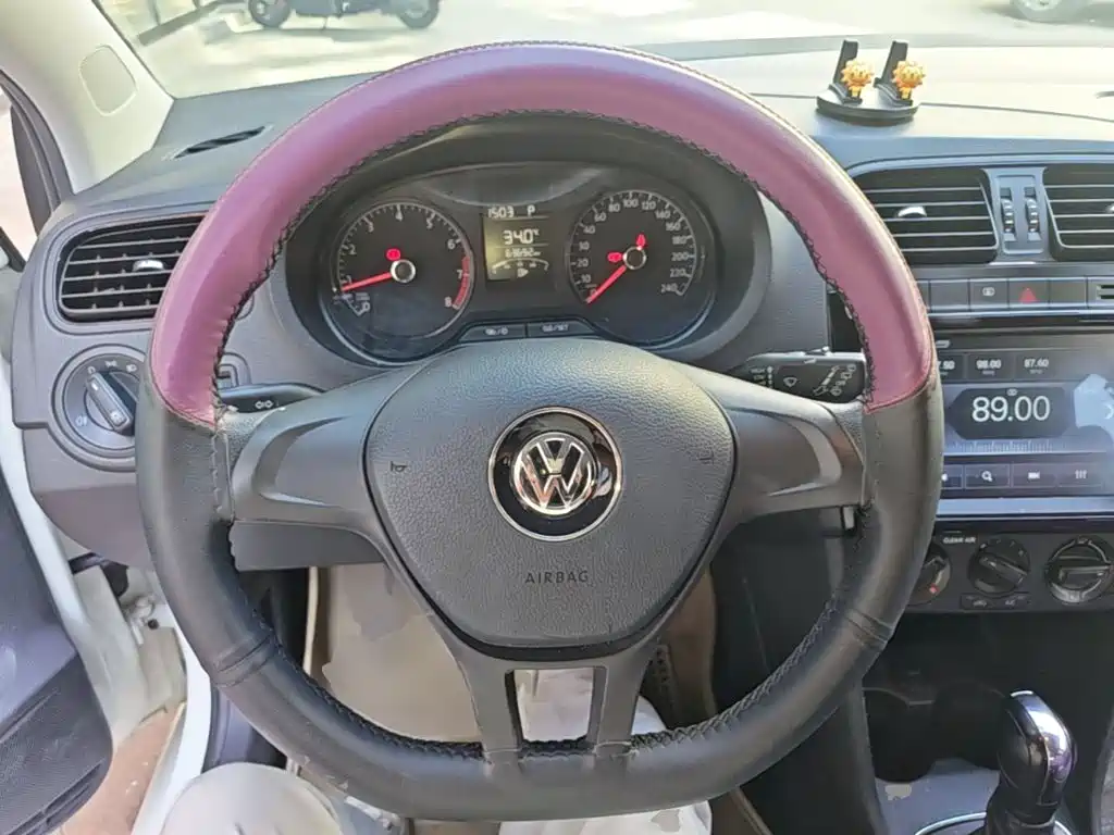 Volkswagen Polo — миниатюра 11