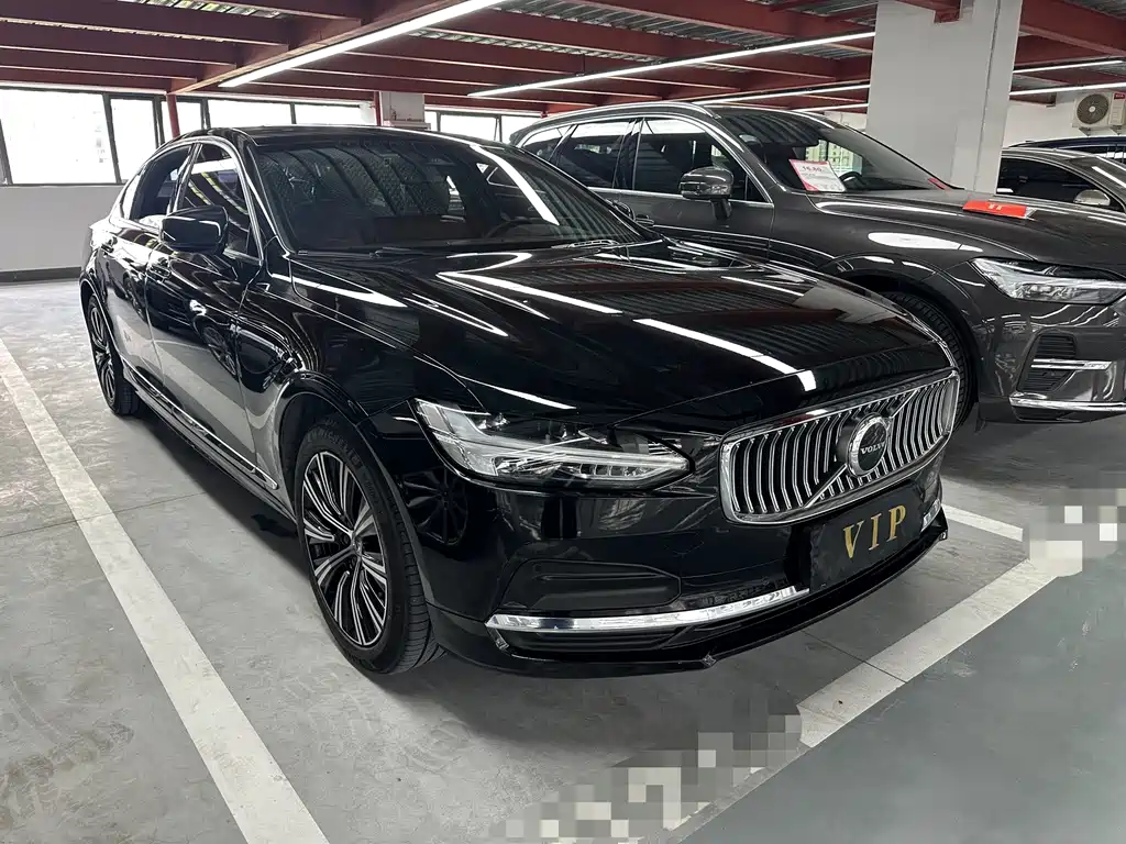 Volvo S90 — миниатюра 3